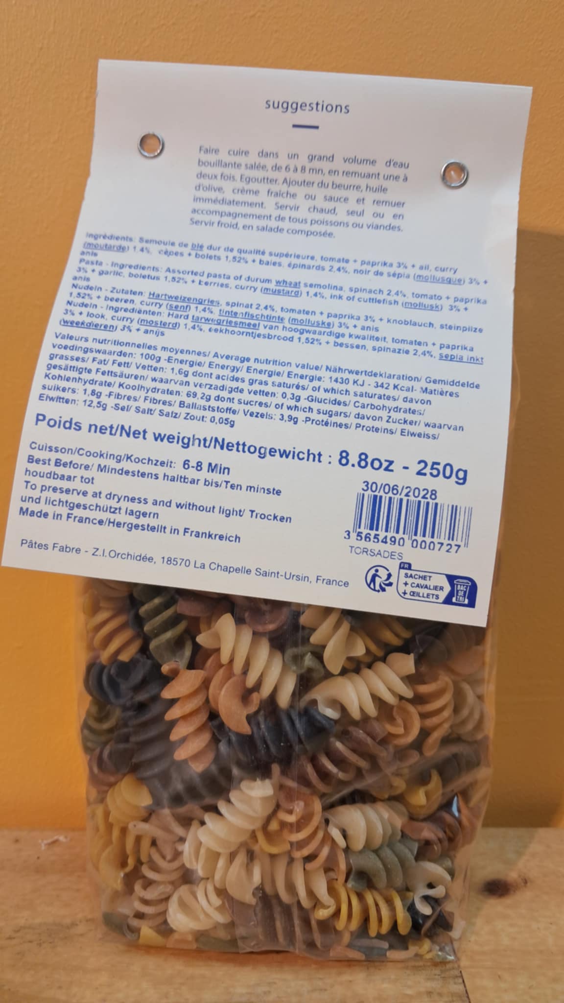 Halles du Nord. Torsades 6 saveurs. Pates Fabre